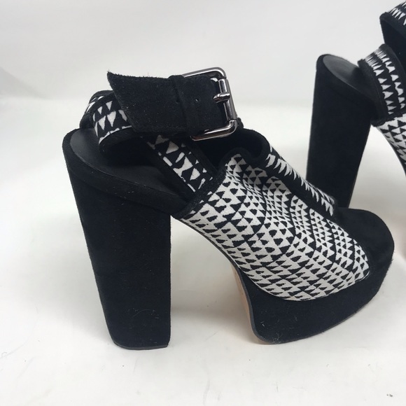 Manaola black wedge heels new size 6 - Picture 2 of 8